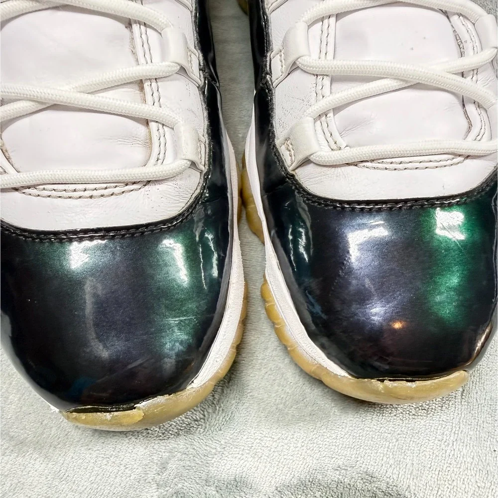 Air Jordan 11 Retro Low Mens 9 Iridescent Emerald 528895-145 Basketball Shoes